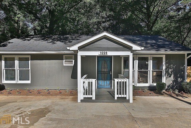 Foto del edificio - 1239 Elizabeth Ave SW