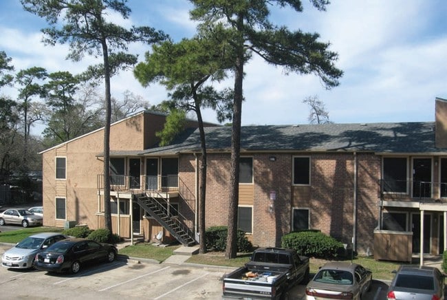 Building Photo - Mira Vista