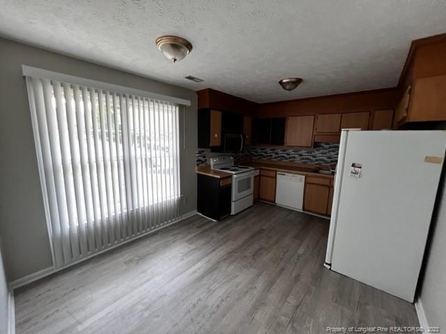 Foto del edificio - 2283 Kerfield Ct