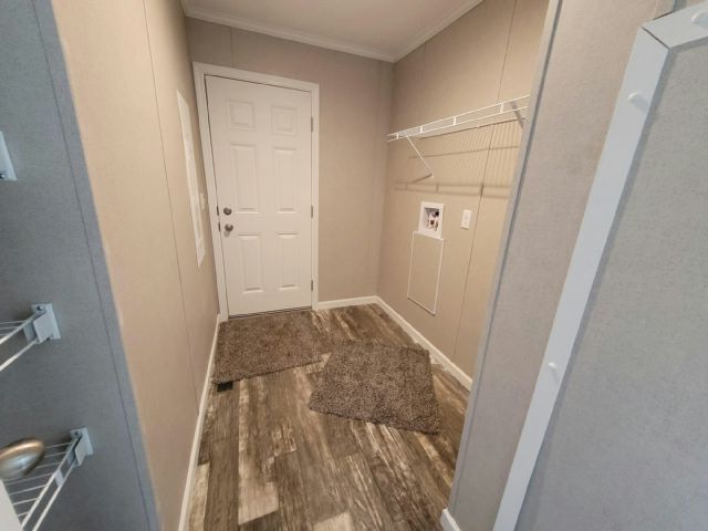 Building Photo - 13505 Circle Dr