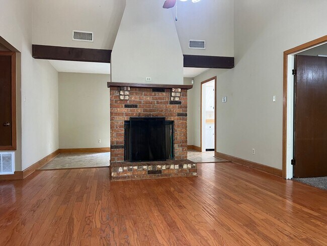 Building Photo - 181 Meadowick Dr., Jacksonville AR 72076 -...