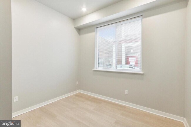 Foto del edificio - 316 S 52nd St