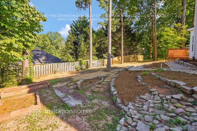 Building Photo - 806 Alta Ct