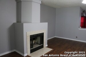 Foto del edificio - 6327 Maverick Trail Dr