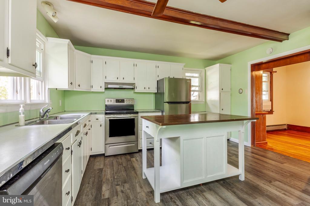 Foto principal - 215 Swarthmore Rd