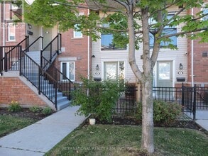 Building Photo - 4620-4620 Guildwood Way