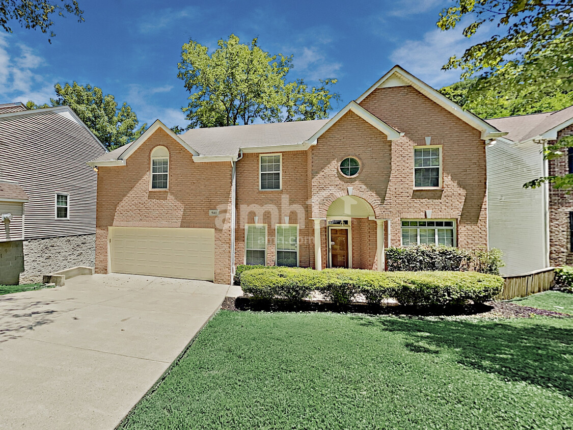 Foto principal - 941 S Woodstone Ln