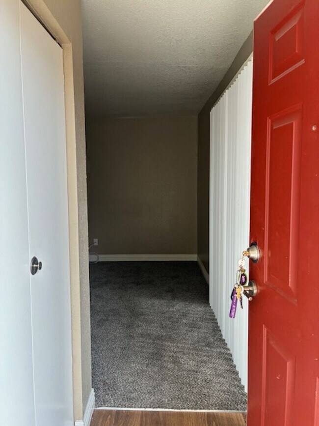 Interior Photo - Mandalay Bay Apartments