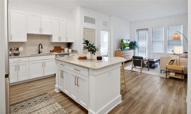 Building Photo - 4270 Phil Niekro Pkwy