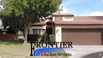 Building Photo - 400 Tepatitlan Ct