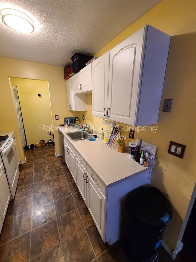 Foto del edificio - 95 Woodsedge Dr