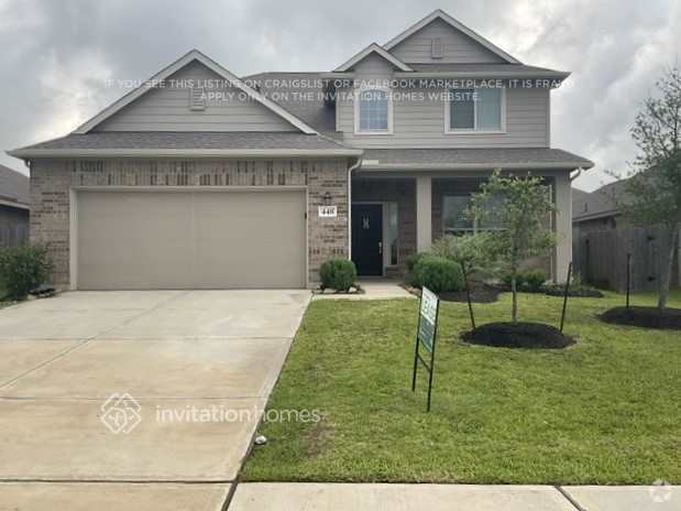 Building Photo - 448 Pecan Landing Ln