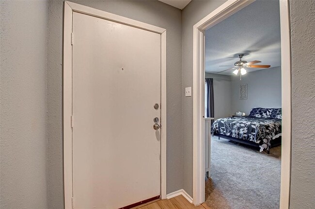 Building Photo - 14777 Wunderlich Dr