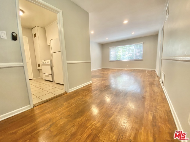 Foto del edificio - 6705 Franklin Ave