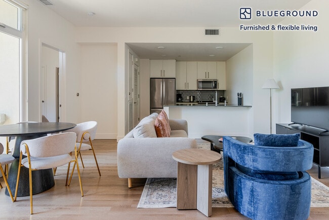 Building Photo - 331 El Camino Real