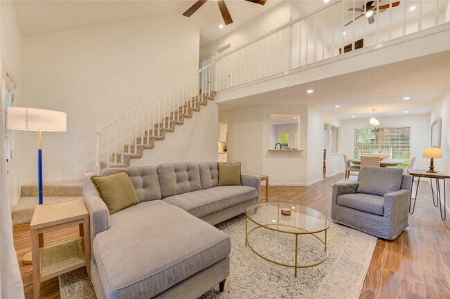 Foto del edificio - 56 E Village Knoll Cir