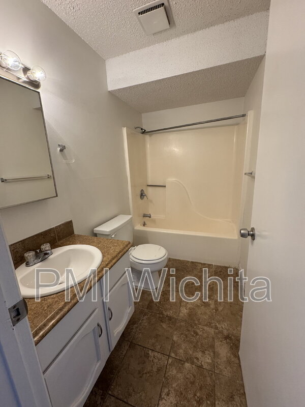 Foto del edificio - 6832 W Par Ln