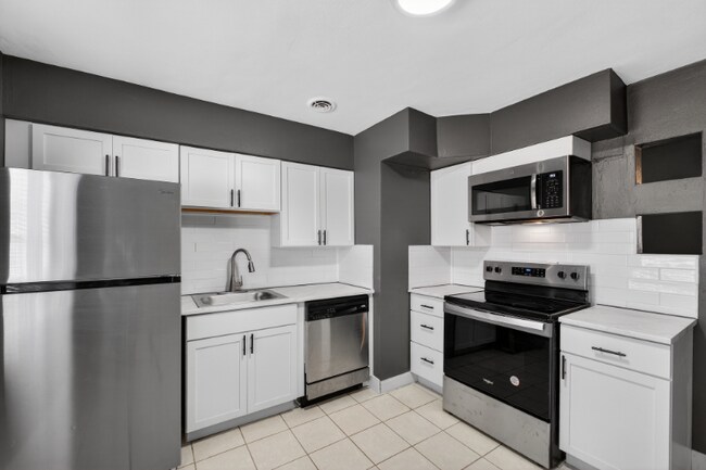 Foto del edificio - 10235 Midland Blvd