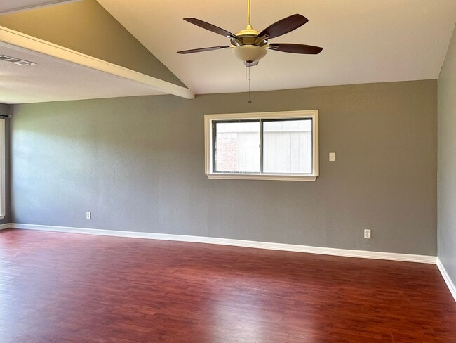 Photo - 3 Bedroom / 2 Bath / 2 Car Garage w/ a POOL! House