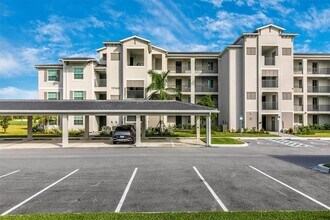 Building Photo - 12140 Wellen Golf St