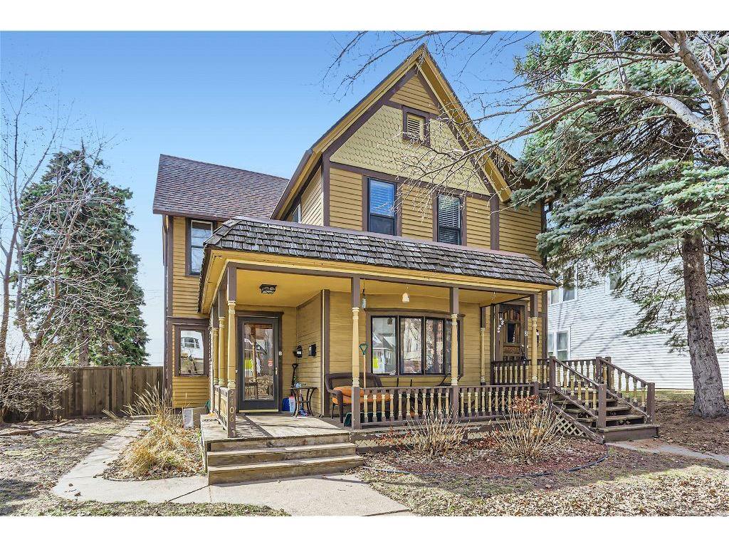 Foto principal - 2406 Lincoln St NE