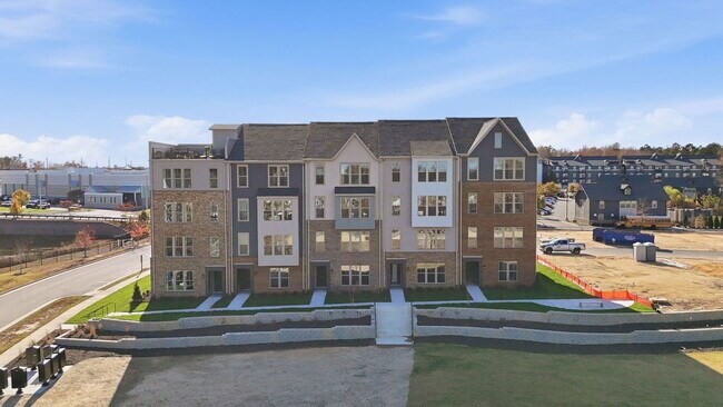 Building Photo - 6903 Cosby Vlg Ter