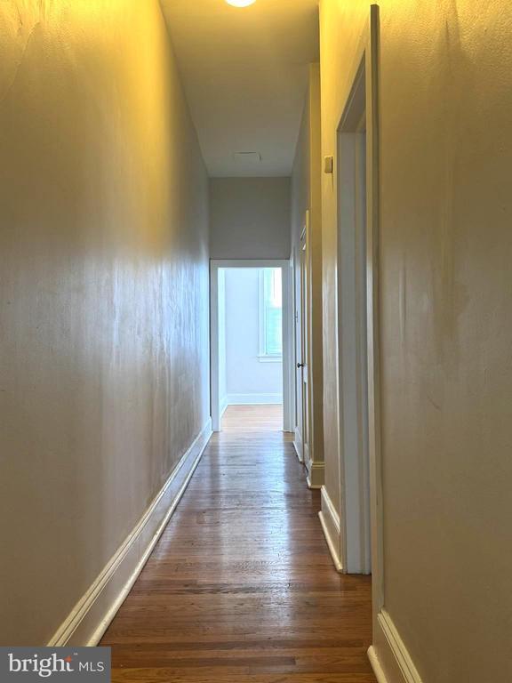 Building Photo - 1 Dickinson St