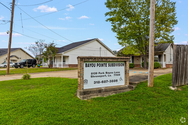 Signage - Bayou Pointe Subdivision