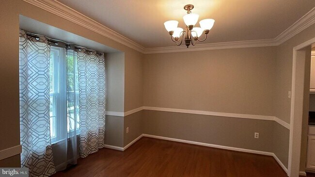 Foto del edificio - 8688 Wheatfield Way