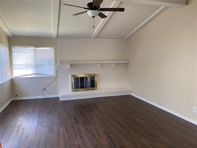 Building Photo - 1902 Windsong Trail