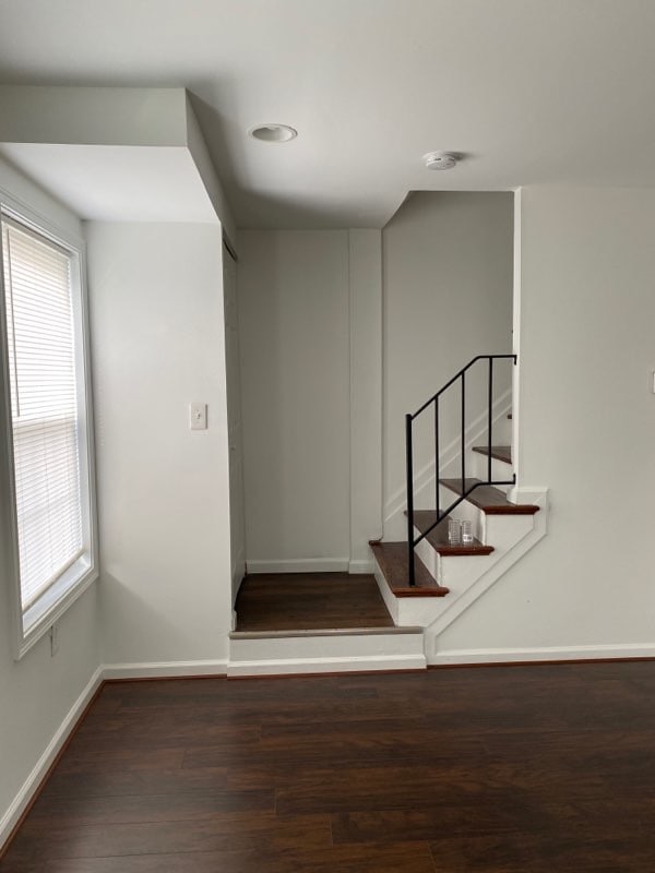 Building Photo - 8227 Parham Ct