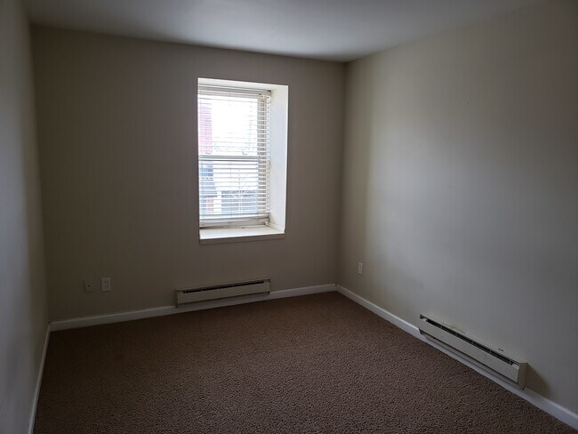 Dormitorio 2 - 405 Cedar St