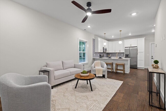 Foto del edificio - 2119 Oak St