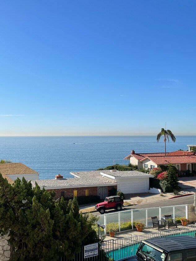 Primary Photo - 18111 Coastline Dr