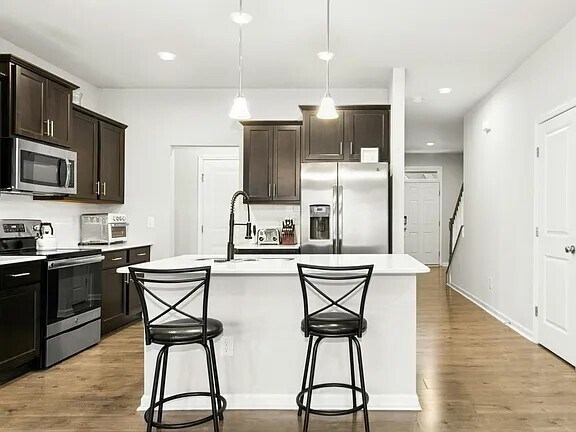 Foto del edificio - 3645 Water Mist Ln