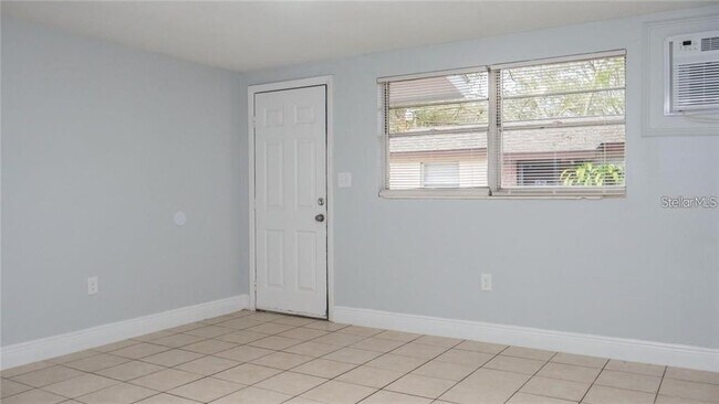 Foto del edificio - 9416 Greystone Rd