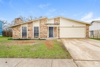 Building Photo - 4210 Coronet Ln