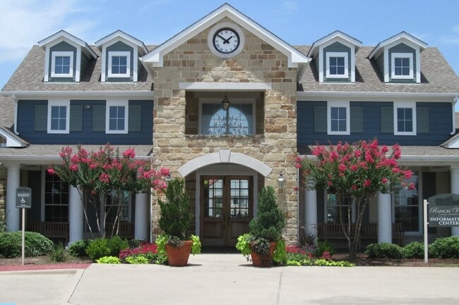 Ranch View Front office - Ranchview Townhomes