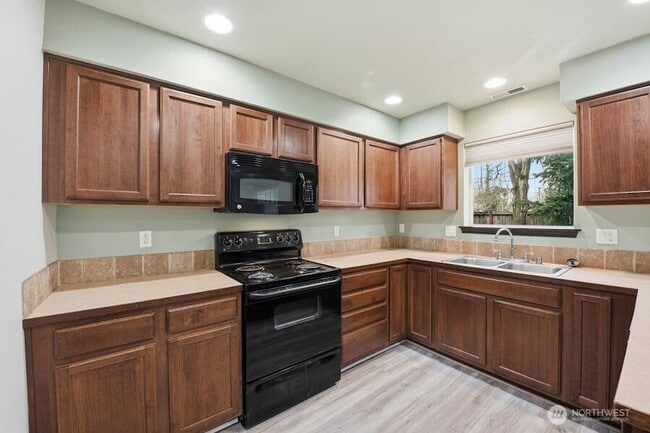 Foto del edificio - 17603 79th Ave Ct E