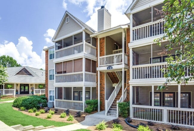 Building Photo - Plantations at Haywood