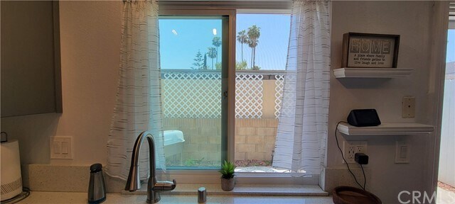 Foto del edificio - 824 N Pasadena Ave