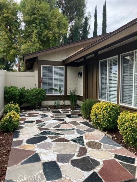 Foto del edificio - 24214 Dalgo Dr