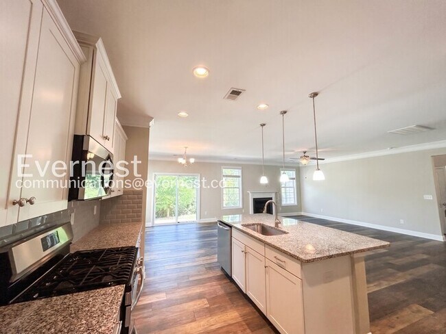 Building Photo - 1025 Burton Point Ct