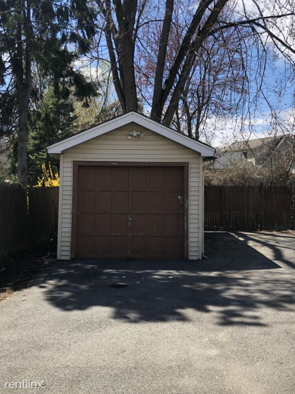 Building Photo - 3 br, 2 bath House - 51 Van Pelt Pl