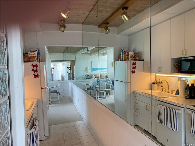 Foto del edificio - 539 Dune Rd