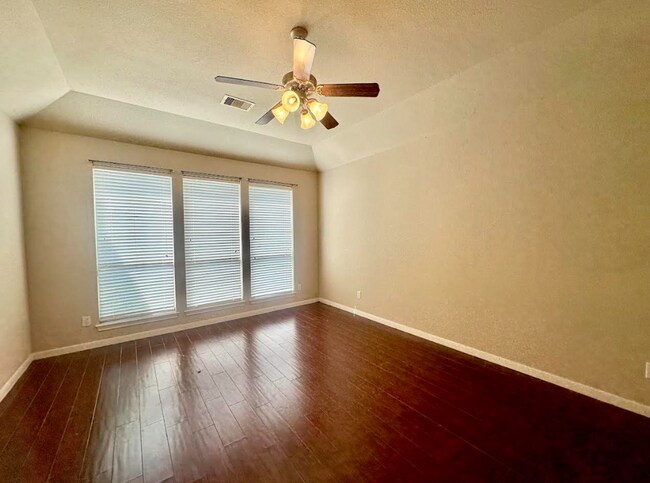 Building Photo - Welcome Home to Your Star Ranch Retreat!