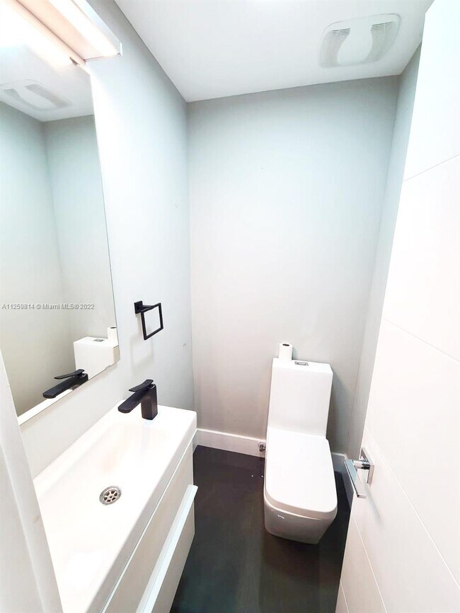 Foto del edificio - 1752 NW 44th St