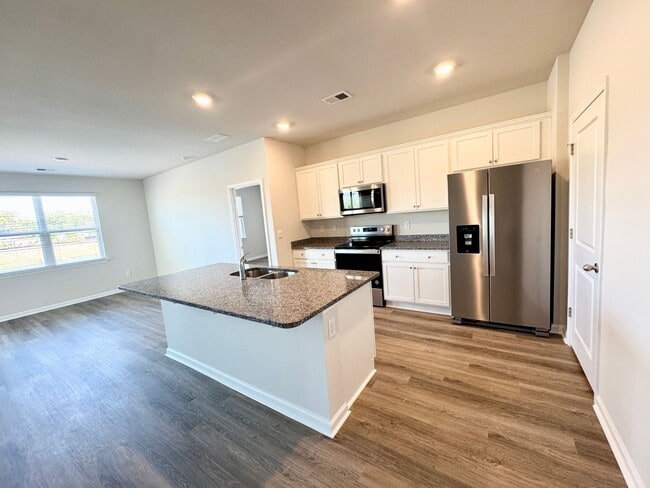 Building Photo - Brand New! Central Conway Location in Kingston Bay! Beautiful Pond View!