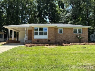 Building Photo - 5320 Dolphin Ln