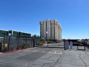 Building Photo - 3930 S University Center Dr
